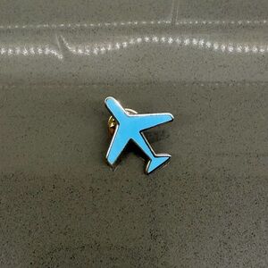 Serengetee Airplane Lapel Pin